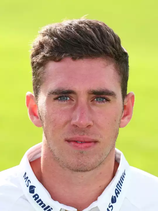 Dan Lawrence