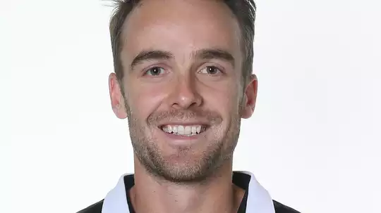 Tom Blundell