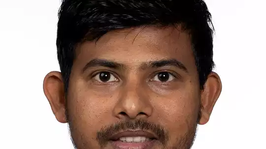 Mosaddek Hossain
