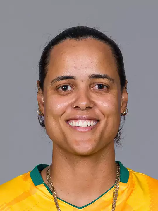 Chloe Tryon