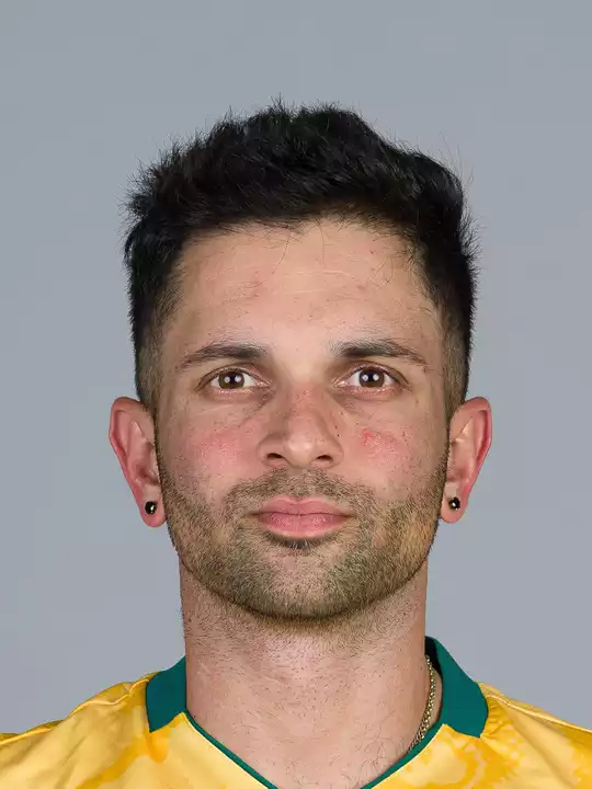 Keshav Maharaj