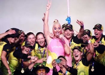 Katy Perry and Australia Women
