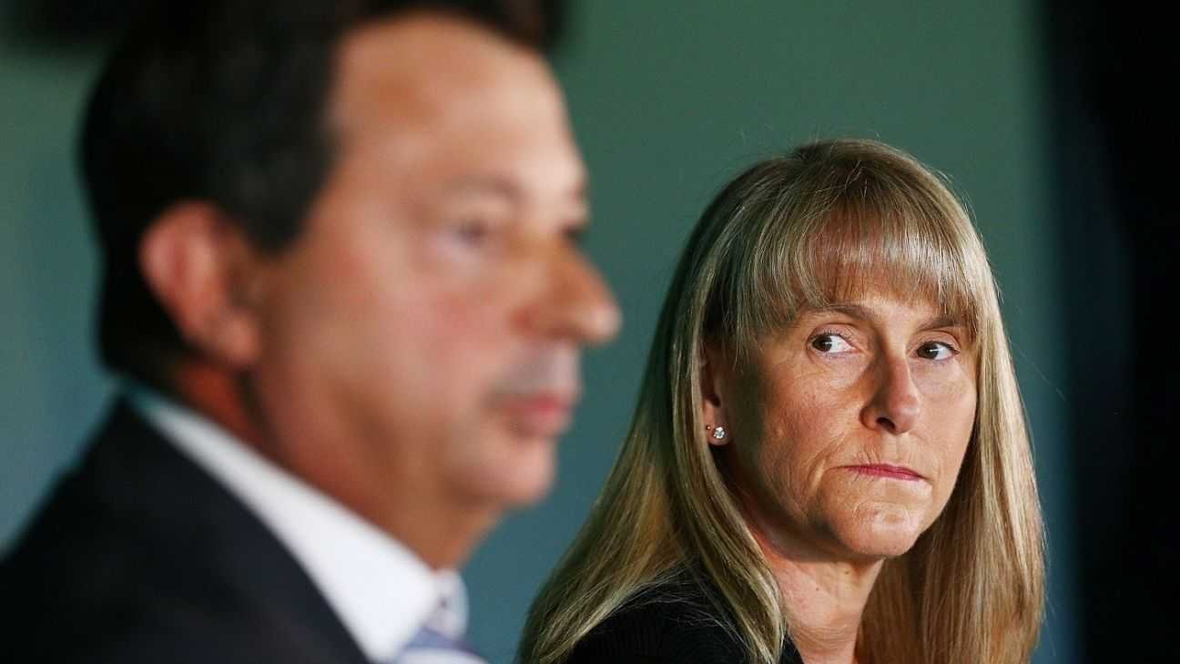 Jacquie Hey, Michael Kasprowicz leaves the CA Board